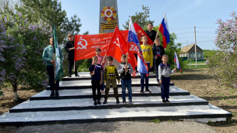 В Краснопартизанском районе прошла Всероссийская акция "Флаги Победы"