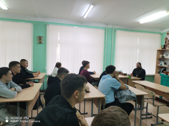 В образовательных учреждениях Краснопартизанского района продолжается цикл мероприятий