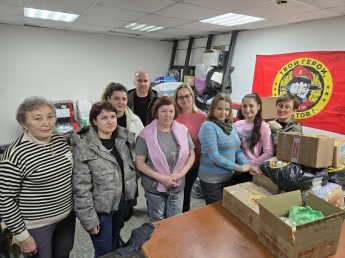 Уважаемые земляки! Дорогие друзья!  Сегодня, в День благотворительности, обращаемся со словами искренней признательности ко всем неравнодушным жителям нашего района, многочисленным волонтерам и благотворителям!