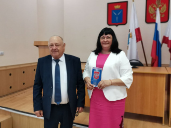 #Поздравлениеколлег 