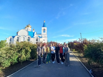 В преддверии Дня эколога активисты Женского движения "ЕДИНАЯ РОССИЯ" провели экологическую акцию