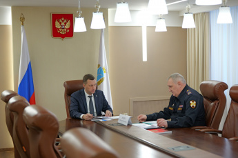 Вопросы патриотического воспитания молодежи и межведомственного взаимодействия по различным направлениям обсудил губернатор Саратовской области Роман Бусаргин с руководителем регионального управления Федеральной службы войск национальной гвардии РФ