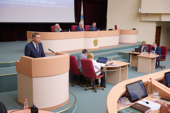 Губернатор Роман Бусаргин поблагодарил Вячеслава Володина за поддержку Саратовской области на десятки миллиардов рублей