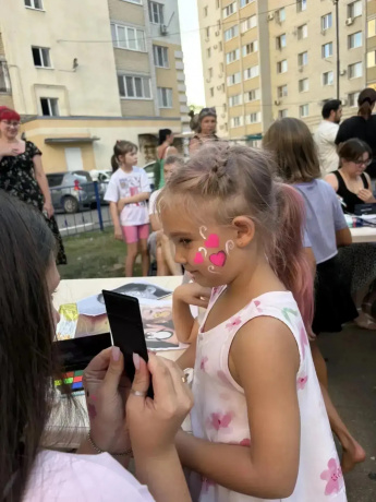 В Энгельсе прошел дворовый интерактив в поддержку фестиваля «ФормАРТ»