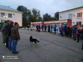 Группа мобилизованных ребят отправилась к месту подготовки