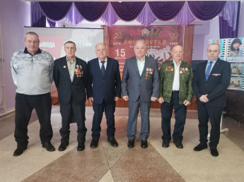 Накануне 37-й годовщины вывода советских войск из Афганистана глава Краснопартизанского района Юрий Бодров принял участие в торжественном мероприятии
