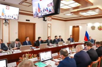 На окружном совещании обсудили государственную национальную политику до 2036 года