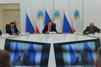 Губернатор Роман Бусаргин провел постоянно действующее совещание с участием зампредов и министров Правительства области, а также глав районов