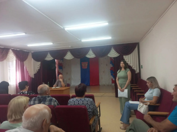 Продолжаются встречи с населением 