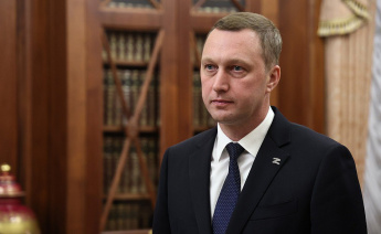 Рабочая встреча Президента России Владимира Путина с губернатором Саратовской области Романом Бусаргиным