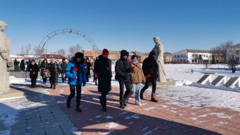 В Краснопартизанском районе прошла церемония возложения цветов к обелиску воинам-землякам погибшим в годы Великой Отечественной войны